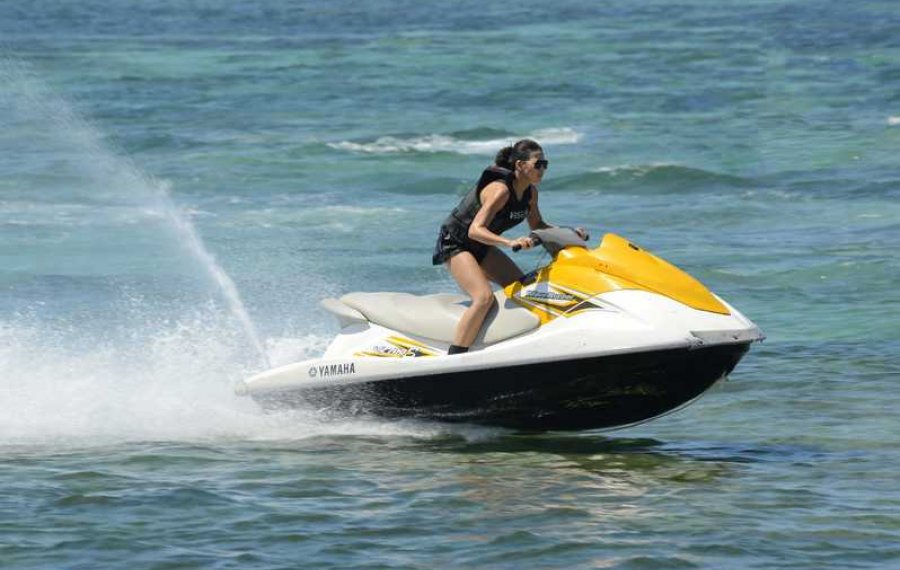 jet ski
