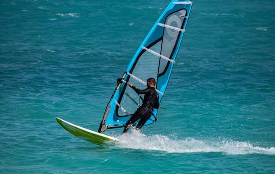 Windsurfing