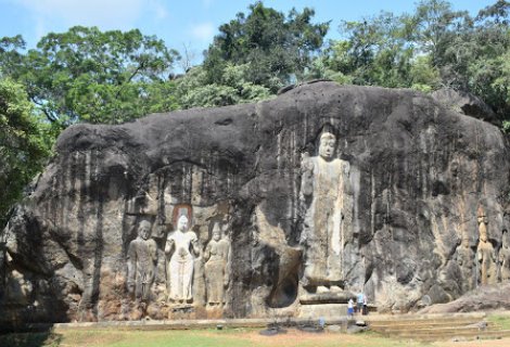 Buduruwangala temple