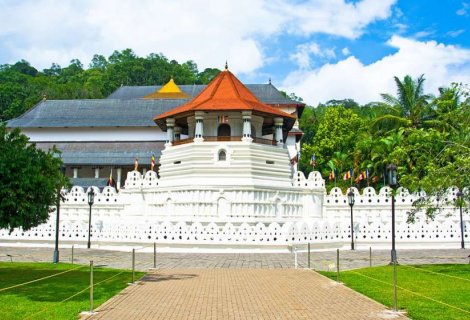 Temple of tooth relic